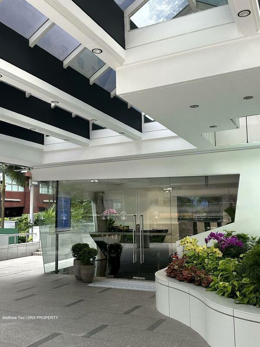 Wisma Atria (D9), Office #485371401